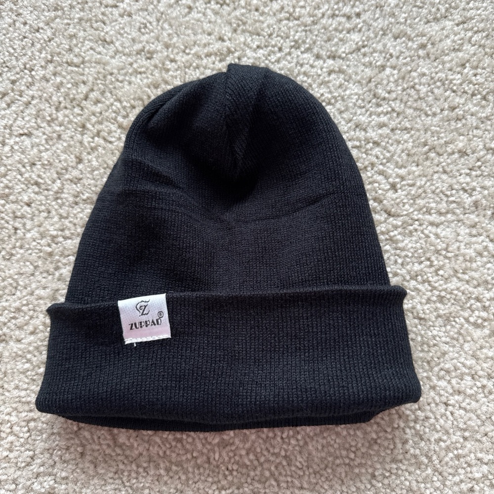 3-Pack Zuppad Women’s Multi-Colored Satin Lined Beanies - Picture 2 of 8